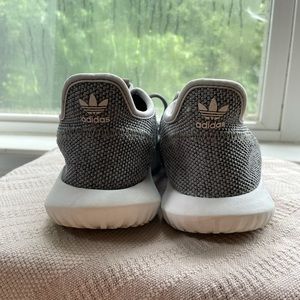 Adidas Grey Tennis Shoes / Sneakers